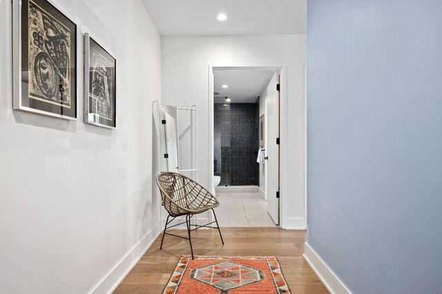 48 East Ave 2204, Austin, TX 78701