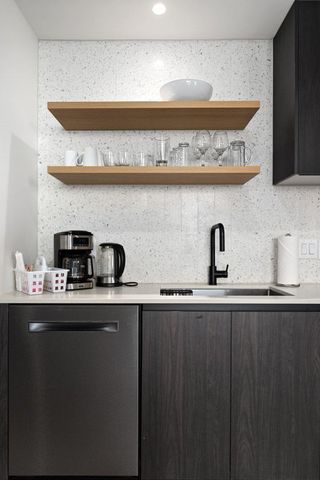 48 East Ave 2204, Austin, TX 78701