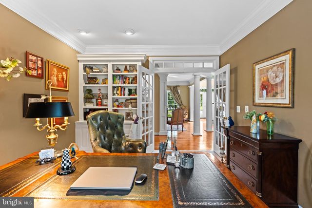 42586 UNBRIDLEDS SONG PL, Chantilly, VA 20152