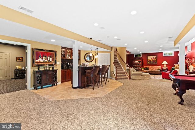 42586 UNBRIDLEDS SONG PL, Chantilly, VA 20152