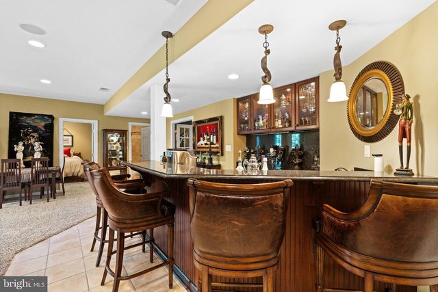 42586 UNBRIDLEDS SONG PL, Chantilly, VA 20152