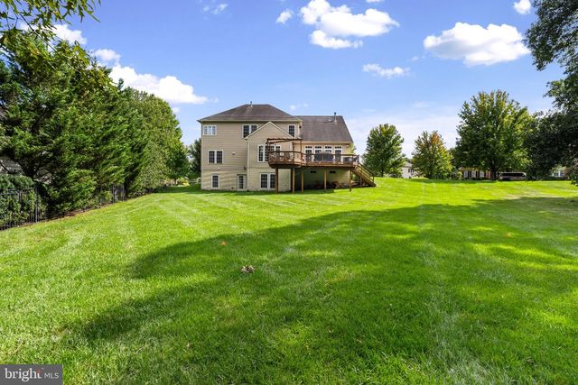 42586 UNBRIDLEDS SONG PL, Chantilly, VA 20152