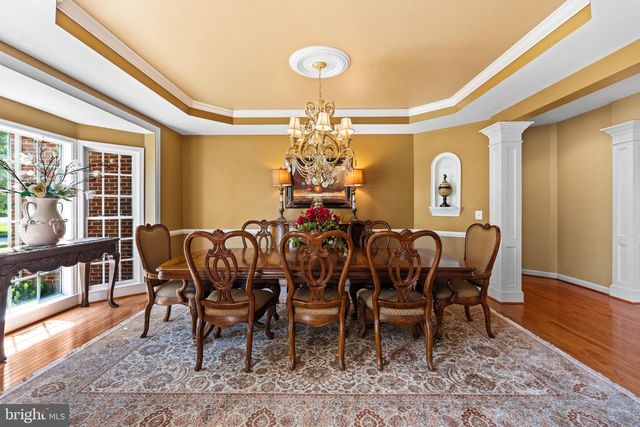 42586 UNBRIDLEDS SONG PL, Chantilly, VA 20152