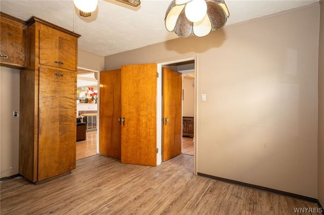 1711 Walnut Avenue, Niagara Falls, NY 14301