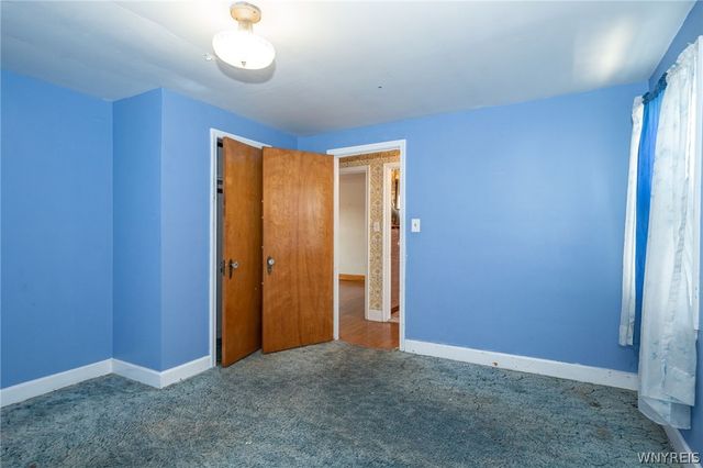 1711 Walnut Avenue, Niagara Falls, NY 14301