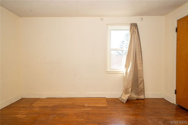 1711 Walnut Avenue, Niagara Falls, NY 14301