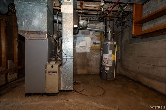 1711 Walnut Avenue, Niagara Falls, NY 14301