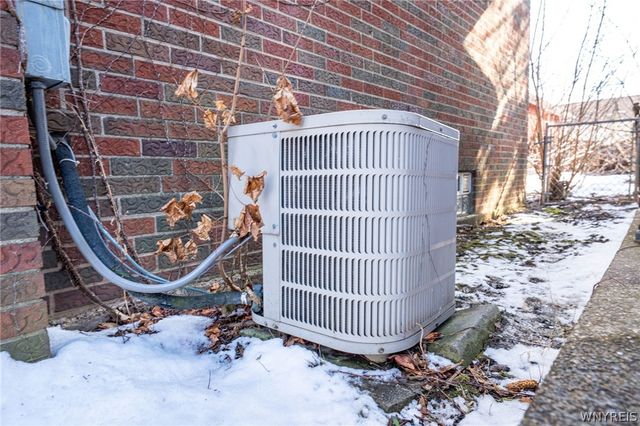 1711 Walnut Avenue, Niagara Falls, NY 14301