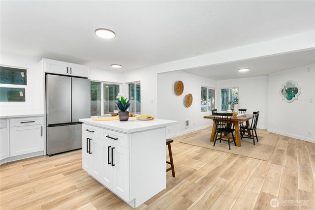 8021 NE Eglon Road, Kingston, WA 98346