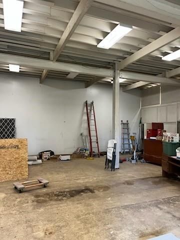 310 W Stewart Street, Willis, TX 77378
