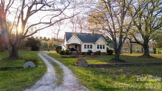 3771 Hwy 221 Highway N, Union Mills, NC 28137
