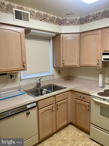 2472 WEBSTER CT, Bensalem, PA 19020