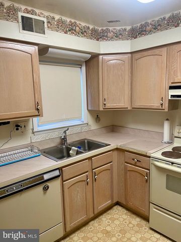 2472 WEBSTER CT, Bensalem, PA 19020