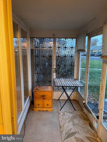 2472 WEBSTER CT, Bensalem, PA 19020