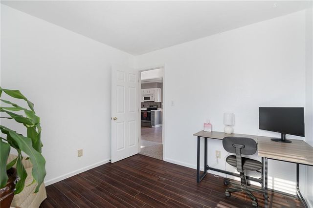 816 NE Pollard Street, Lee's Summit, MO 64086