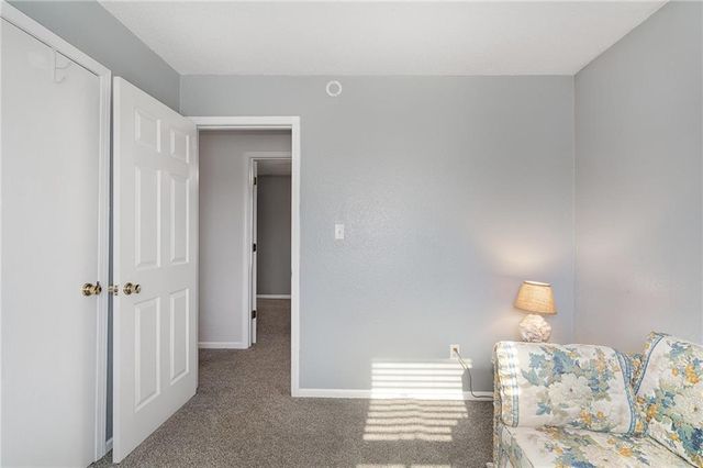 816 NE Pollard Street, Lee's Summit, MO 64086