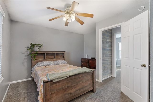 816 NE Pollard Street, Lee's Summit, MO 64086