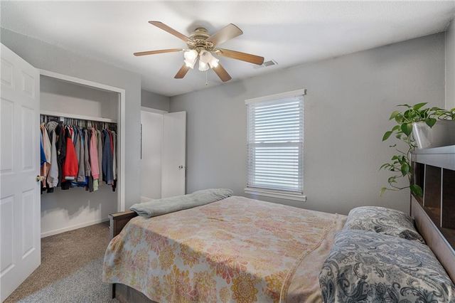 816 NE Pollard Street, Lee's Summit, MO 64086