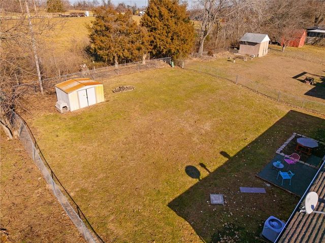 816 NE Pollard Street, Lee's Summit, MO 64086