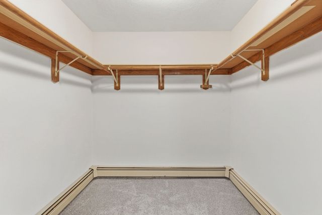 210 Winn St, Burlington, MA 01803