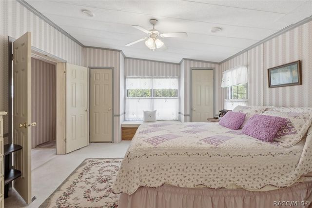 6834 W Sunnycrest Lane, Homosassa, FL 34448