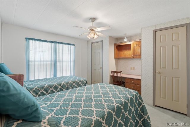 6834 W Sunnycrest Lane, Homosassa, FL 34448
