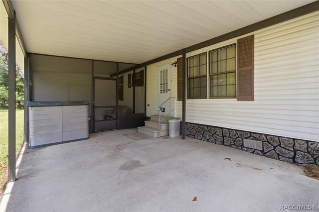 6834 W Sunnycrest Lane, Homosassa, FL 34448