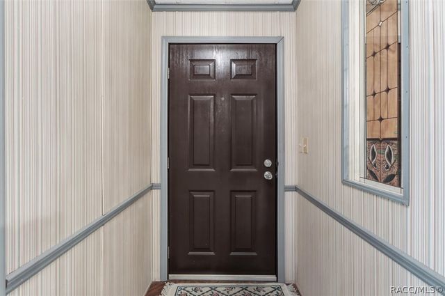6834 W Sunnycrest Lane, Homosassa, FL 34448