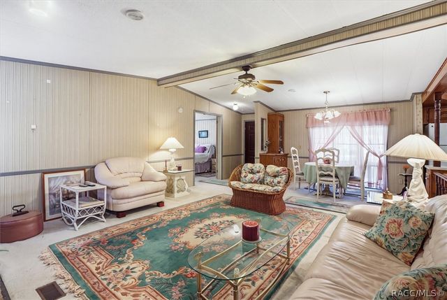 6834 W Sunnycrest Lane, Homosassa, FL 34448