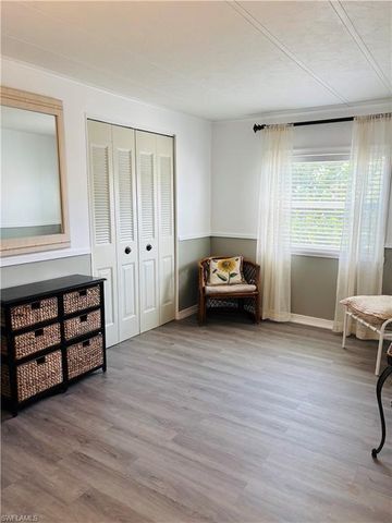 618 Charlemagne BLVD, Naples, FL 34112