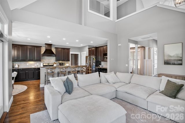 61 Barnrock Drive, Mills River, NC 28759