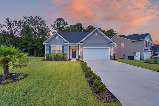 201 Palfrey Drive, Ridgeville, SC 29472