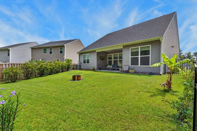 201 Palfrey Drive, Ridgeville, SC 29472