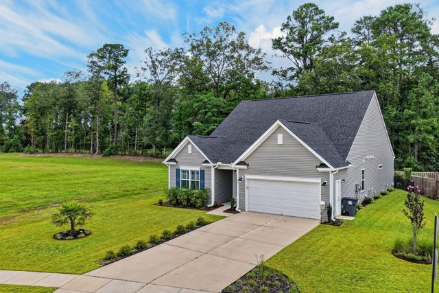 201 Palfrey Drive, Ridgeville, SC 29472