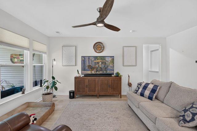 201 Palfrey Drive, Ridgeville, SC 29472