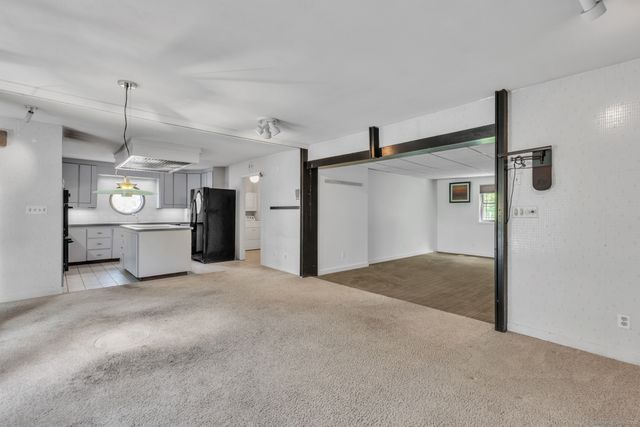 31 Gail Drive, Ellington, CT 06029