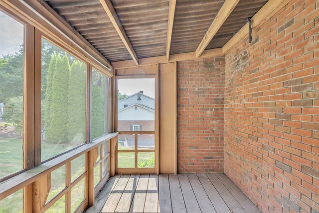 31 Gail Drive, Ellington, CT 06029