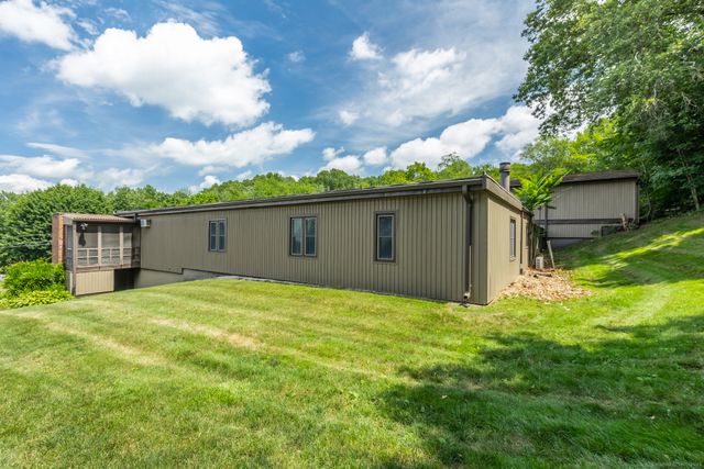 31 Gail Drive, Ellington, CT 06029