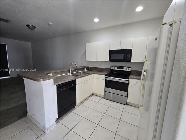 3601 NW 14th Ct 3601, Lauderhill, FL 33311
