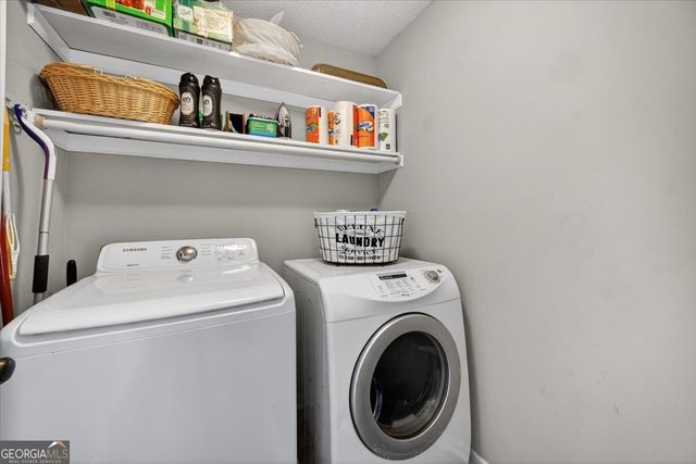 3049 Willowstone Drive, Lizella, GA 31052