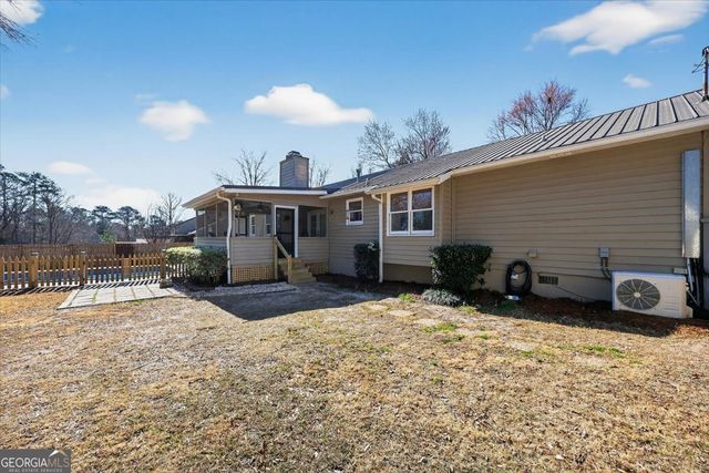 3049 Willowstone Drive, Lizella, GA 31052