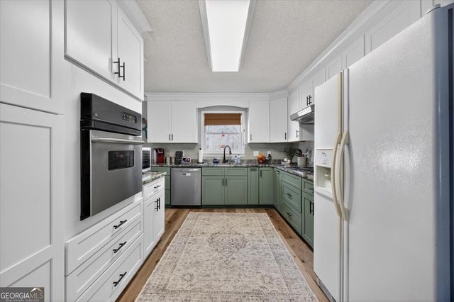 3049 Willowstone Drive, Lizella, GA 31052