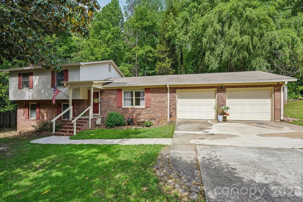 126 Tulip Avenue SW, Concord, NC 28025