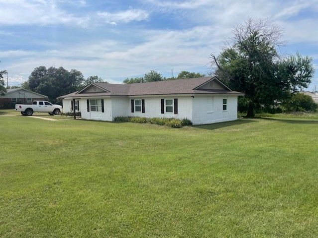 130 Castleman Circle, Hewitt, TX 76643