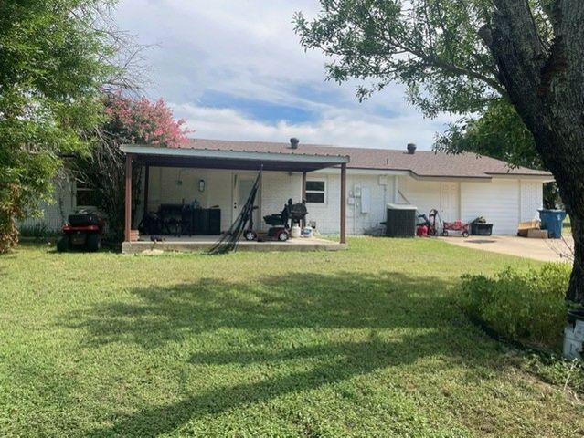 130 Castleman Circle, Hewitt, TX 76643