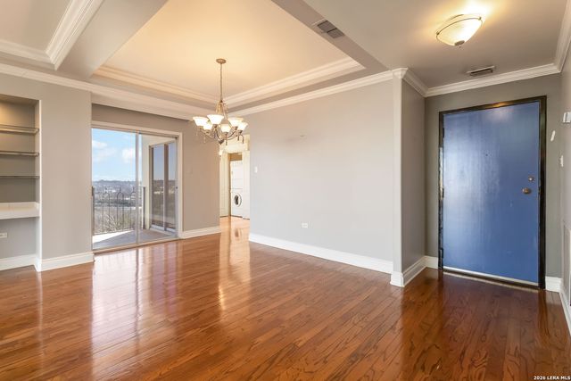 700 E Hildebrand Ave Apt 703, San Antonio, TX 78212