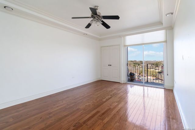 700 E Hildebrand Ave Apt 703, San Antonio, TX 78212