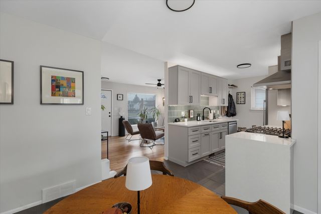 37208 Gilchrist Street, Westland, MI 48186