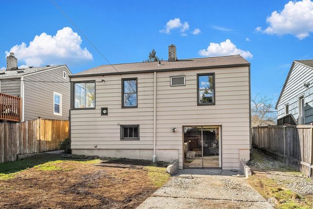 7924 13th Avenue SW, Seattle, WA 98106