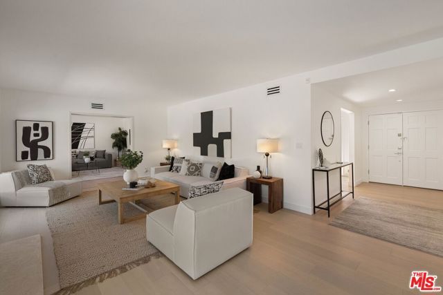 22505 Dardenne Street, Calabasas, CA 91302